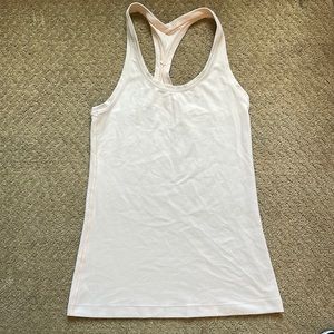Lululemon tank